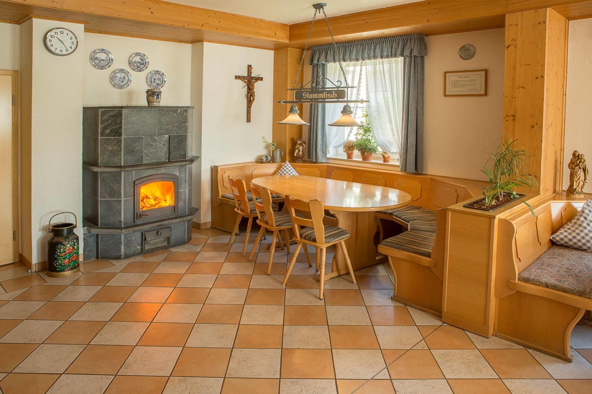 Landgasthof Weberhans Harbourg Extérieur photo