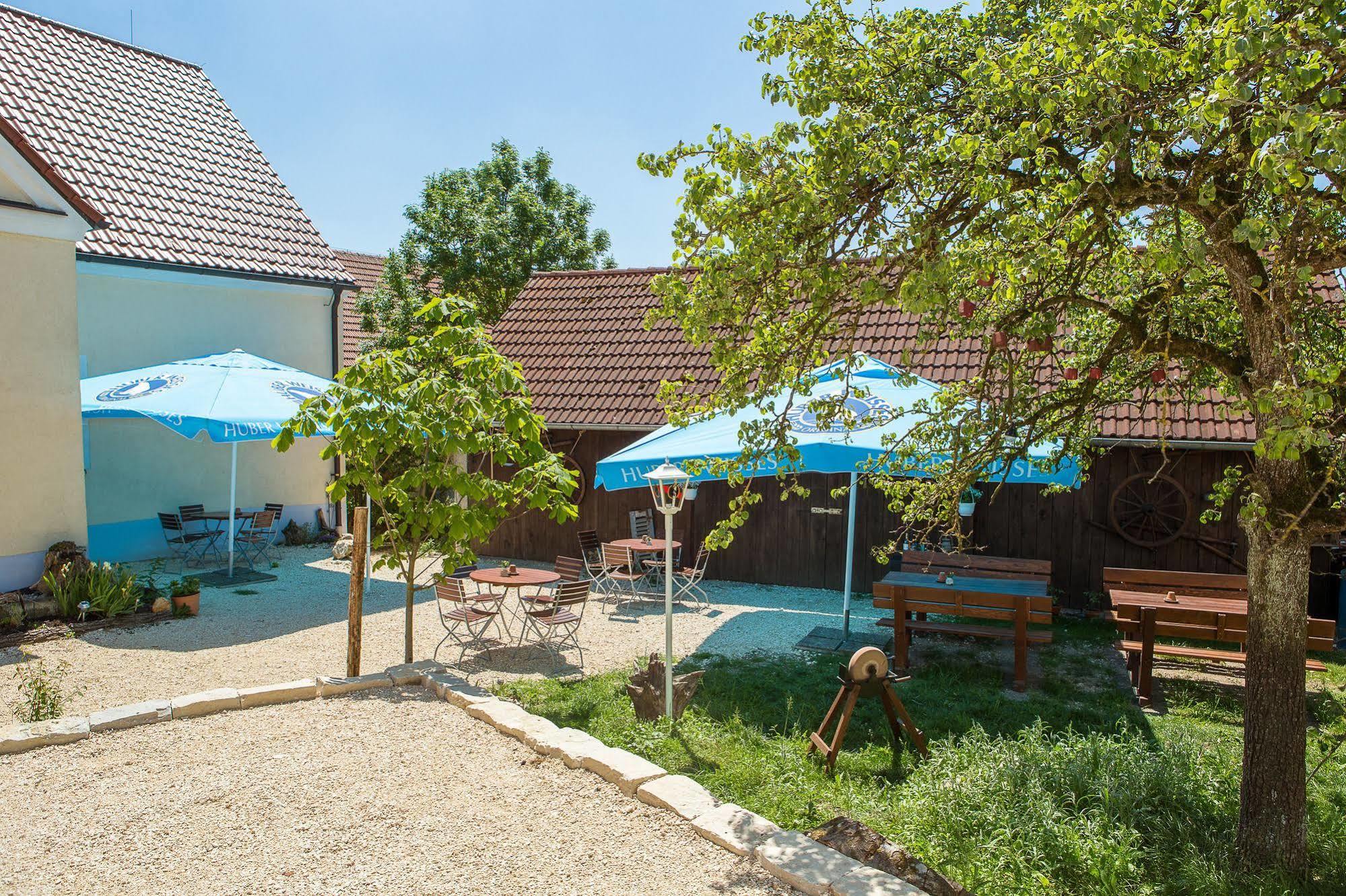Landgasthof Weberhans Harbourg Extérieur photo